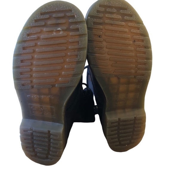 Doc Martens Airwair Moto Combat Boot Sz. 8 Black Leather Lace Up #1460 8-Eye - Picture 8 of 8